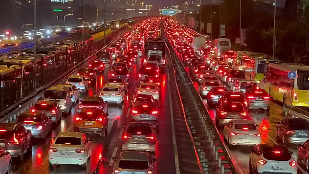 İstanbul'dan Ankara'ya gidecekler dikkat: 12 saat boyunca yol kapanacak