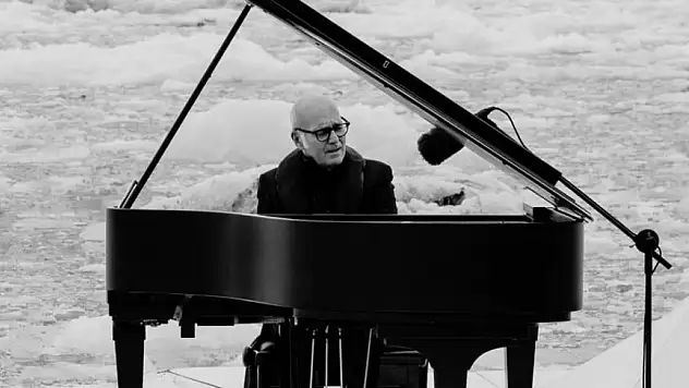 İtalyan piyanist Ludovico Einaudi İstanbul'da