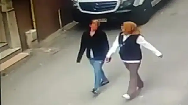 İzmir'de 33 kamera ile hırsızlık çetesi baskını: 600 bin TL değerinde ziynet eşyası çalındı