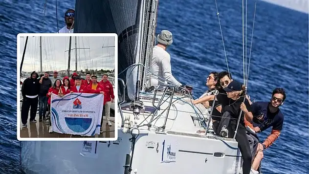 İzmir Ekonomi Yelken Takımı Universail'de şampiyon!