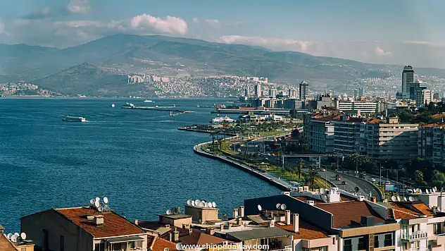 İzmir'in bu sokaklarında ikametgah edenler dikkat: Duyuru yapıldı
