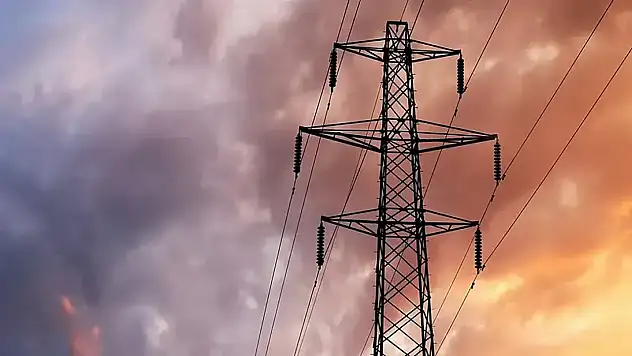 İzmir'in ilçelerinde prizler çalışmayacak: GDZ Elektrik saat 17.00'ye kadar uyardı