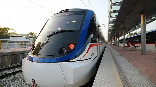 İzmir Mavi Trene binecek vatandaşlara duyuruldu: Basmane Gar'dan Ankara-Eskişehir-Kütahya-Balıkesir-Manisa...