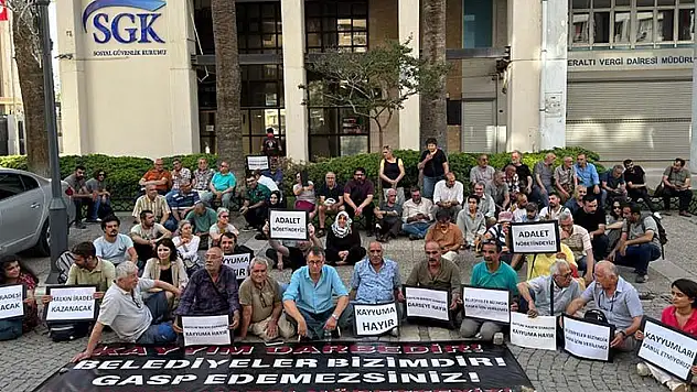 İzmir’de ‘Kayyım’ eylemi