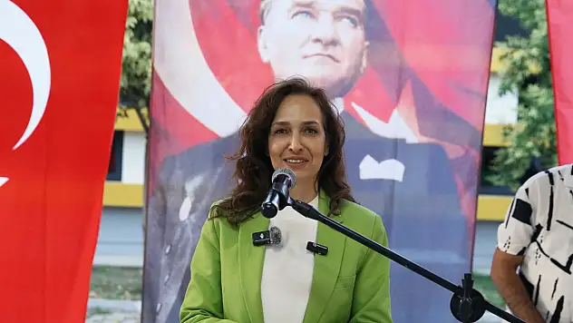 Karşıyaka'da mahalle şenliği coşkusu