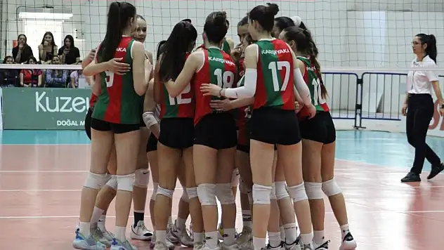 Karşıyaka, Yıldızlar Türkiye Şampiyonası'nda çeyrek finalde!