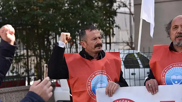 Kemalpaşa'daki haremlik selamlık sınıflara tepki!