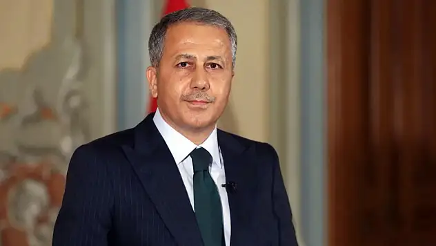Kırmızı ışık ihlalleri 2024'te trafikte ne kadar can aldı? Ali Yerlikaya açıkladı