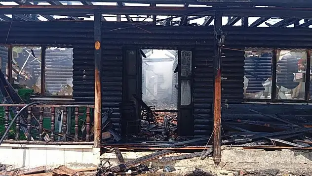 Korku dolu anlar: Fabrikada korkutan yangın