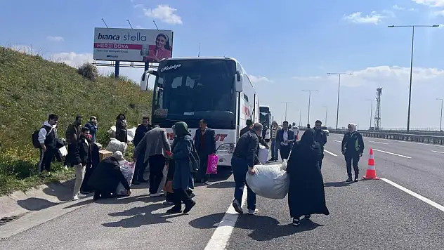 Korku dolu dakikalar: Yolcu otobüsünde yangın çıktı