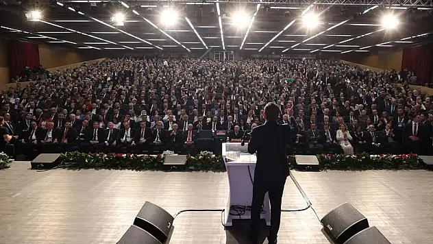 Kurultay sonrası CHP'de yeni dönem: İşte sürpriz isimler