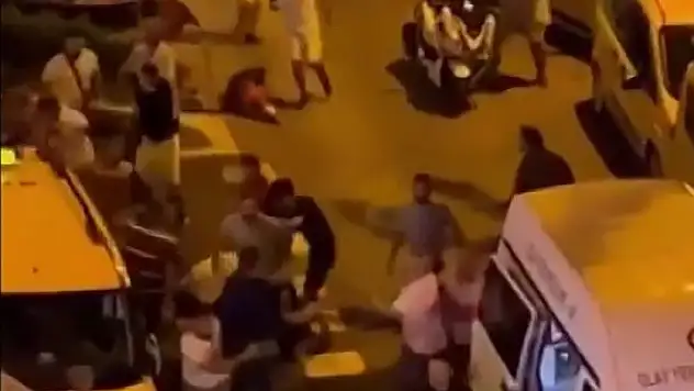 Lokantadaki tatlı kavgasında 14 kişi gözaltına alındı