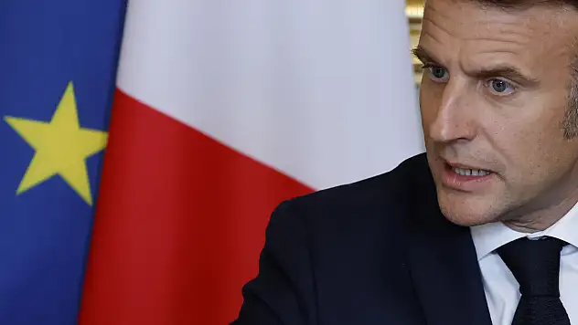 Macron: Fransa'da ırkçılığa ve din temelli nefrete yer olmayacak
