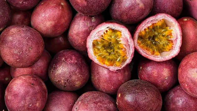 Magnezyum, lif ve antioksidan deposu olan bu meyveyle kalp sağlığınızı koruyun!