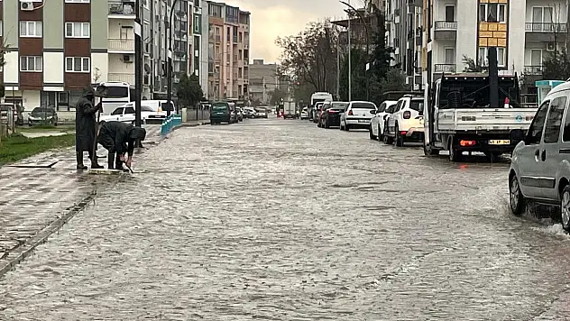 Manisa'da 10 Mayıs hava durumu: Dışarı çıkmayın!