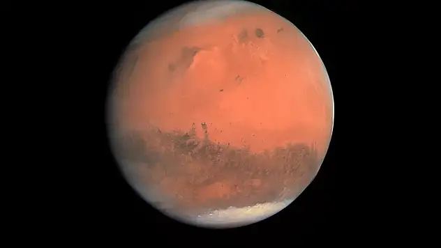Mars neden kırmızı? Gerçek sandığımızdan farklı olabilir