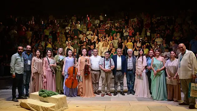 'Metropolis Tiyatro Festivali'ne uluslararası ödül