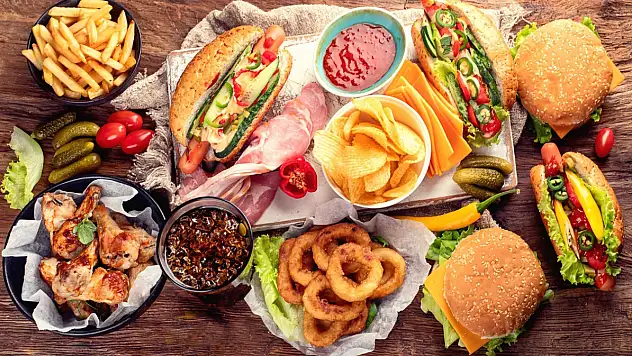Ne pizza ne hamburger: Türkiye'de bu yiyecek gittikçe popülerleşiyor- İzmir'de yemek isteyenler...
