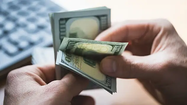 Nisan ayının ilk haftasında Dolar ve Euro ne kadar?