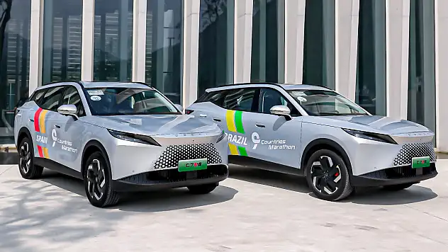 OMODA7 sahneye çıktı: Chery'den hibrit geleceğe şekil veren tasarım atağı!