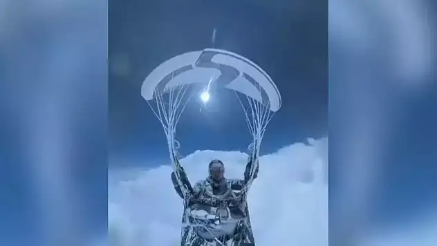 Paraşütçü 8 bin metreye savruldu! Ekipmanları dondu, bilincini kaybetti