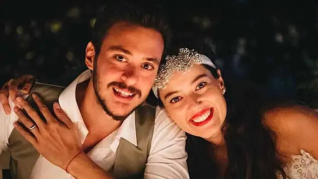 Pelin Akil ve Anıl Altan cephesinde beklenen gelişme: Boşanma süreci reklam engelinde!