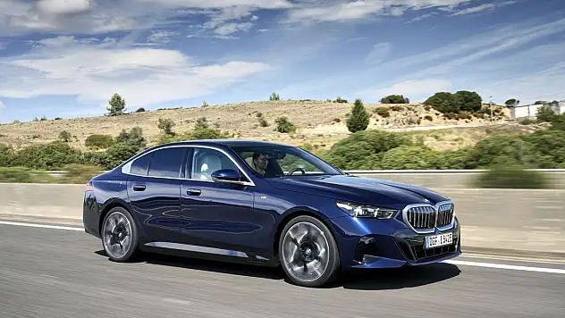 Sedan savaşlarında BMW farkı açtı, Mercedes'i solladı!