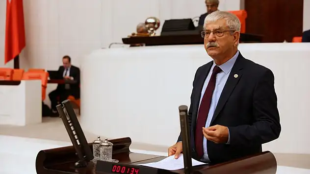 'Sendika hakkı yok sayılıyor'