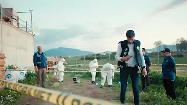 Torbalı’da çekilen Huzurum Kalmadı filmi bugün vizyona girdi