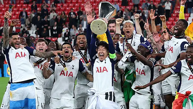 Tottenham Manchester United'ı devirdi, Avrupa Ligi şampiyonu oldu!