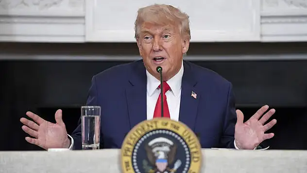 Trump'tan İran'a sert mesaj: 'Geç olmadan masaya oturun!'