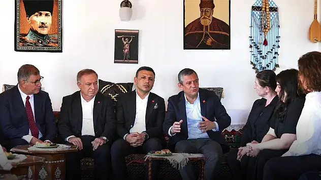 Tugay: Özgür Özel'e saldırı hepimizedir!