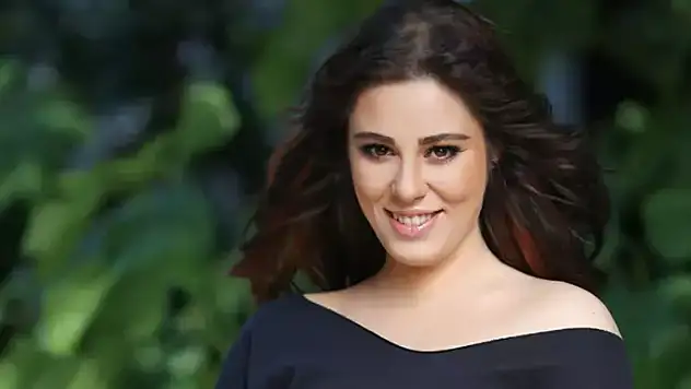 Tuğçe Tayfur'dan Anneler Günü paylaşımı: 'Tazminat için çocuk yapanlara anne demem'