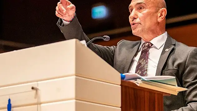 Tunç Soyer'den elektrik zamlarına tepki: 'Kiradan yüksek elektrik faturası ödüyorlar'