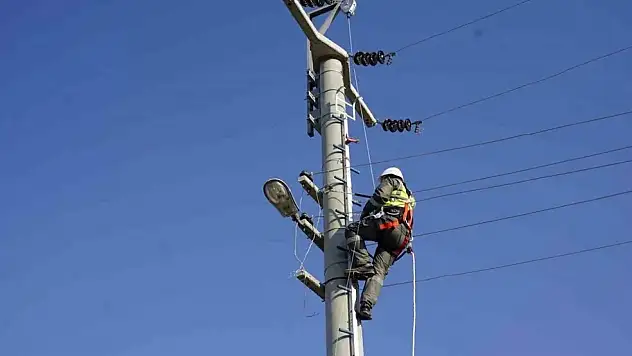 Türkiye Elektrik İletim A.Ş. İzmir'de personel alacak: TEİAŞ'da çalışmak için şartlar açıklandı