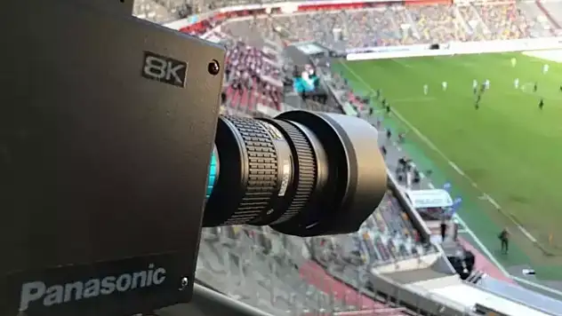 UEFA Şampiyonlar Ligi, Avrupa Ligi ve Konferans Ligi izleyeceklere müjde: Bu kanallarda şifresiz yayınlanacak
