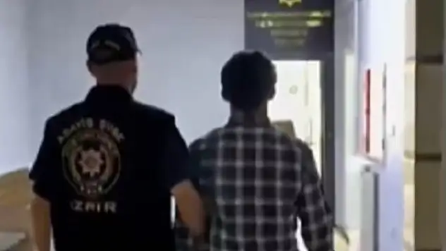 Uzun süredir aranıyordu, kaçış Karşıyaka'da sona erdi!