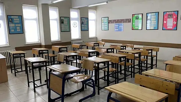Valilik 5 günlük duyuru yaptı: İzmir'de ilkokul, ortaokul, liseler tatil ilan edildi mi?