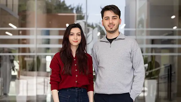 Yaşar Üniversitesi öğrencilerinin Afrika için tasarladıkları proje birinci oldu