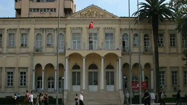 Yatırımcılara duyuruldu: İzmir Güzelbahçe'de bulunan bu taşınmaz satılacak- Valilik internet sayfası üzerinden...