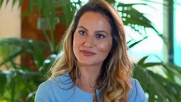 Yıldız Asyalı, üçüncü evliliği için sessiz sedasız nikah masasına oturdu!