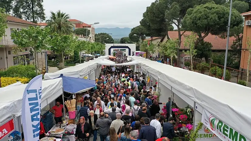 İzmir'de çiçek yağmuru yağacak: Binlerce İzmirli 3 gün sonra oraya koşacak- Saatler açıklandı