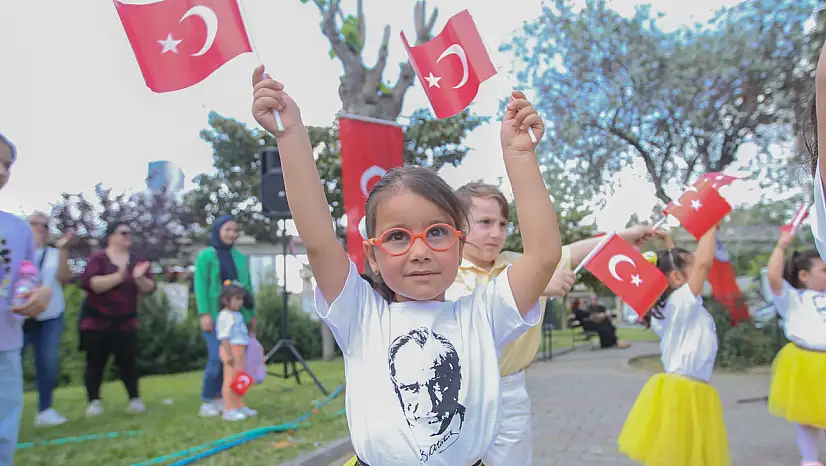 Konak'tan tüm İzmir'e neşe taşacak: 23 Nisan coşkusu sokaklara sığmayacak