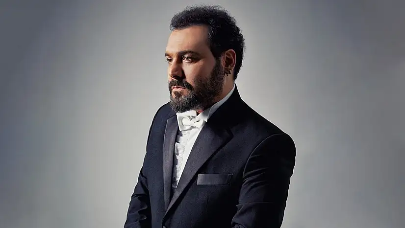 Sanatçı Yaşar kimdir?
