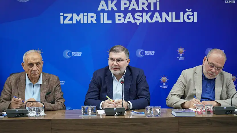 AK Partili Saygılı, Tugay'a sert çıktı: 'Afiş belediyeciliğinden bıktık!'