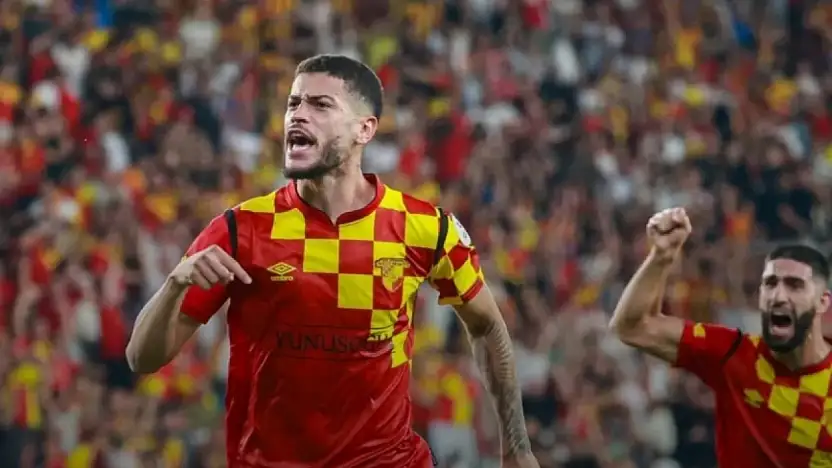 Galatasaray Romulo için fırsat kolluyor