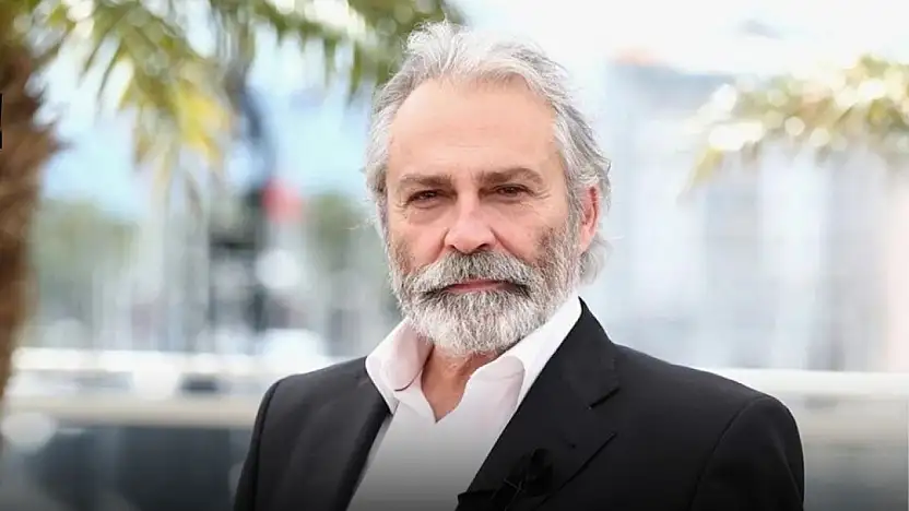 Haluk Bilginer'e 45 yaş küçük partner! Sosyal medya yıkıldı