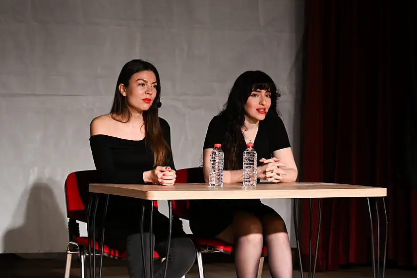 Bornova'da 'Türkland'| Göç, kimlik ve aidiyet mizahla buluştu